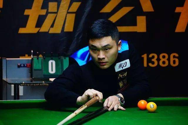 蛙泳和自由 蛙泳和自由